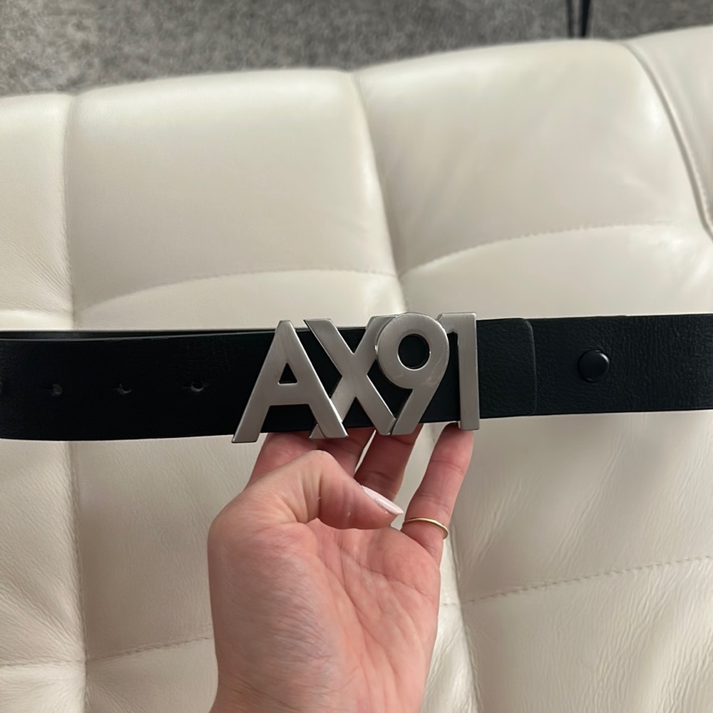 Armani Exchange size 30 Black leather Belt